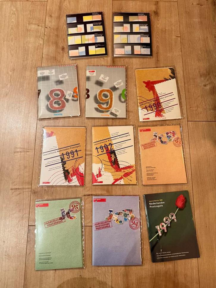 PTT jaarcollecties Nederlandse postzegels 1985–1999, Postzegels en Munten, Postzegels | Nederland, Postfris, Na 1940, Ophalen of Verzenden