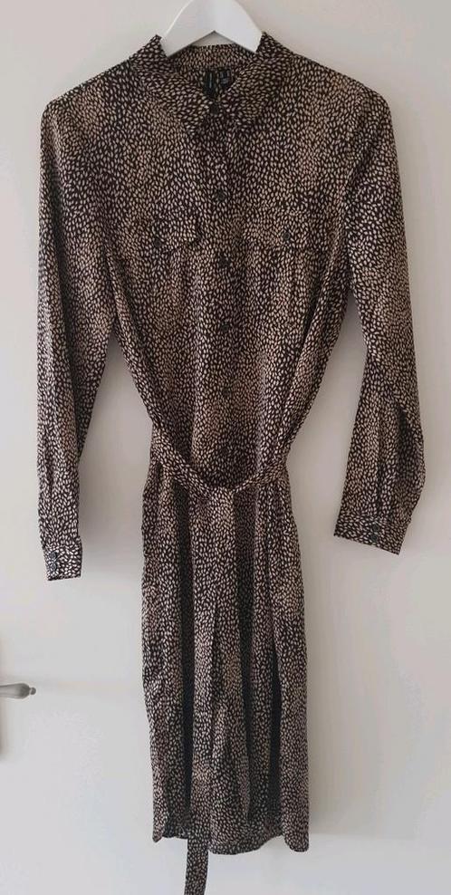 Mooie jurk, Kleding | Dames, Jurken, Zo goed als nieuw, Bruin, Onder de knie, Ophalen of Verzenden