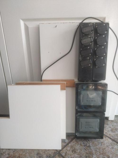 Wifi switch met 8x schuko, Dieren en Toebehoren, Vissen | Aquaria en Toebehoren, Gebruikt, Ophalen of Verzenden