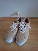 suède beige sportieve schoenen, Kleding | Dames, Schoenen, Beige, AQA, Ophalen of Verzenden, Sneakers of Gympen