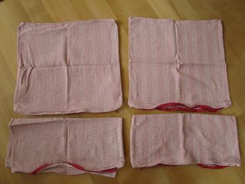 Ikea - 4 kussenhoesjes - 50 x 50 - rood/wit - Plommonros beschikbaar voor biedingen