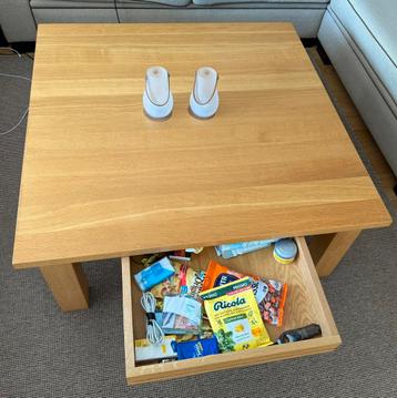 Salontafel met lade beschikbaar voor biedingen