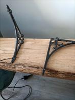 Boeken plank steunen 2x mooie oude look/antiek zwart metaal, Huis en Inrichting, Woonaccessoires | Wandplanken en Boekenplanken