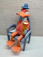 Leuke grappige Donald Duck zittend op stoel, Verzamelen, Beelden en Beeldjes, Dier, Zo goed als nieuw, Ophalen