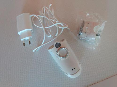 Ladyshave braun met NIEUW opzetstuk, Witgoed en Apparatuur, Persoonlijke-verzorgingsapparatuur, Zo goed als nieuw, Ophalen of Verzenden