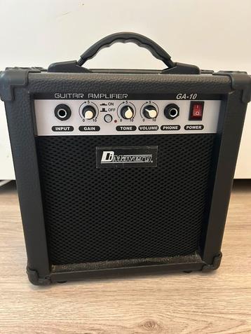 Versterker elektrische gitaar beschikbaar voor biedingen