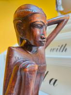 Bali Art Deco Beeld van een Jongeman, Ophalen of Verzenden