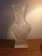 Ingrid Glashutte vaas 1970, 50 tot 75 cm, Wit, Ophalen of Verzenden, Glas