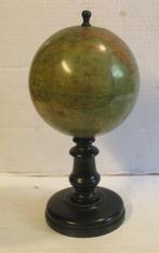 antiek heel kleine wereldbol globe Delagrave  147, Antiek en Kunst, Verzenden