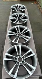 Originele 18 inch BMW velgen F30/F31/F32/F33/F34/F36, Auto-onderdelen, Banden en Velgen, Ophalen, 18 inch, Gebruikt, Velg(en)