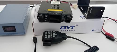 QYT 980 Plus Dualband Transceiver  met Voeding en antenne, Telecommunicatie, Zenders en Ontvangers, Zo goed als nieuw, Zender en Ontvanger
