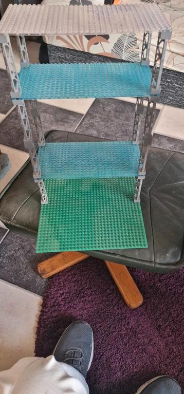 Lego Stellingkast beschikbaar voor biedingen