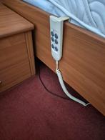 Seniorenbed electrisch 90x200 incl. matras+kledingkast, Huis en Inrichting, Slaapkamer | Bedden, Ophalen, Verstelbaar, 90 cm, Eenpersoons