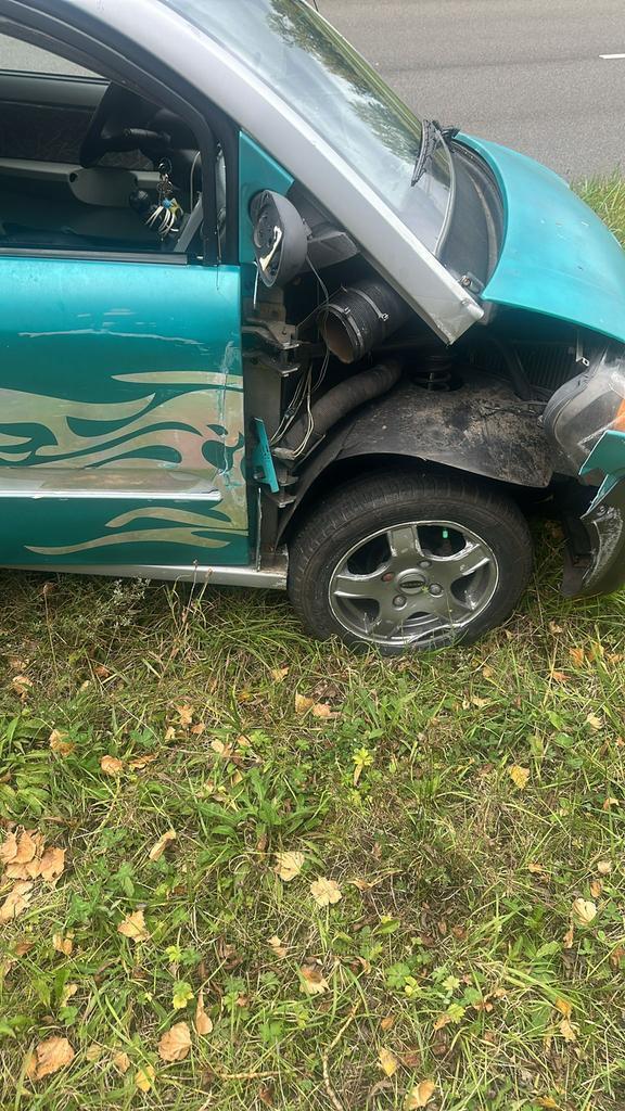 Microcar mc 1 met schade. Maar start nog, Diversen, Brommobielen en Scootmobielen, Gebruikt, Microcar, 46 km of meer, 16 km/u of meer