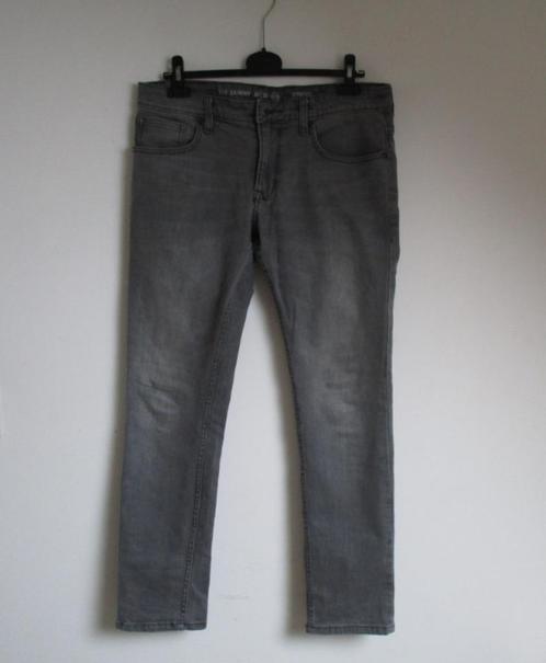 Nr.98: Spijkerbroek van C&A maat M/L maat W32 L30 grijs Rits, Kleding | Heren, Spijkerbroeken en Jeans, Zo goed als nieuw, W32 (confectie 46) of kleiner