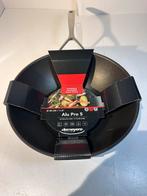 Demeyere Alu Pro 5 Wokpan 30cm - Nieuw met kras, Inductieplaat, Ophalen of Verzenden, Wok, Nieuw