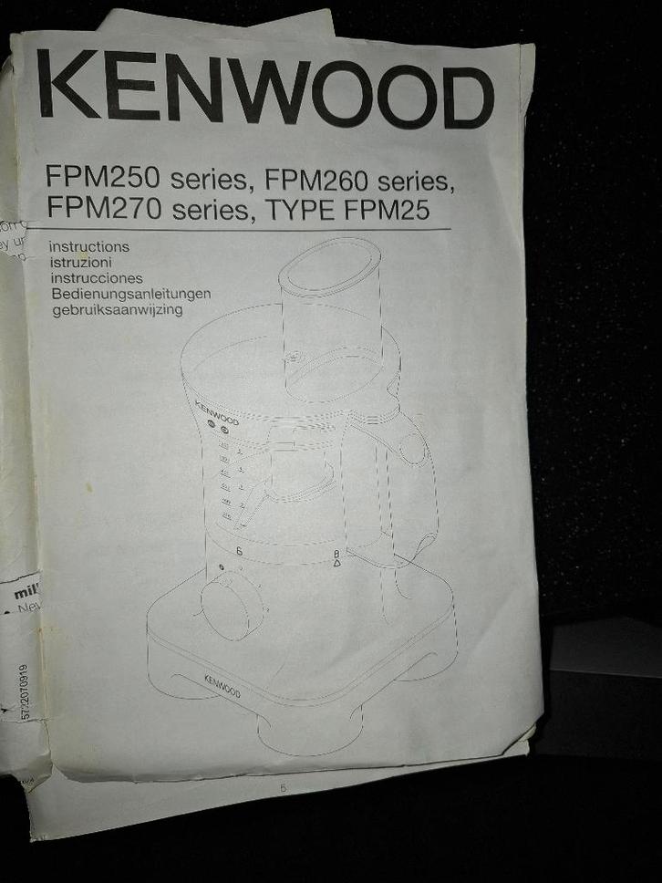 Kenwood blender/food processor, Witgoed en Apparatuur, Keukenmixers, Zo goed als nieuw, 4 liter of meer, 3 snelheden of meer, Vaatwasserbestendig