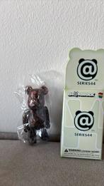 Bearbrick 100% series 44 jellybean coffee, Ophalen of Verzenden, Zo goed als nieuw