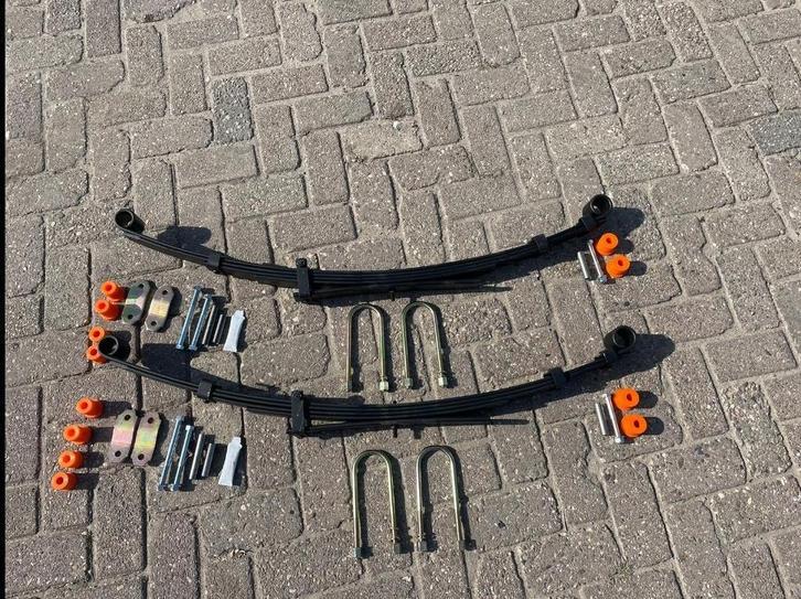 !!! Nieuwe Bladveren Daihatsu Feroza en Rocky !!!, Auto-onderdelen, Ophanging en Onderstel, Daihatsu, Nieuw, Ophalen of Verzenden