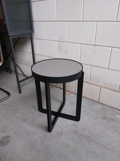 Banne Centre bijzettafel nero ingo | Nieuw | €755, nu €475, Huis en Inrichting, Tafels | Sidetables, Nieuw, Ophalen of Verzenden