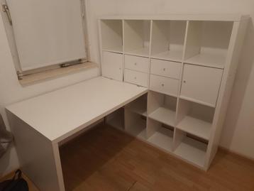 Ikea dubbele Kallax combinatiekast + bureaublad beschikbaar voor biedingen