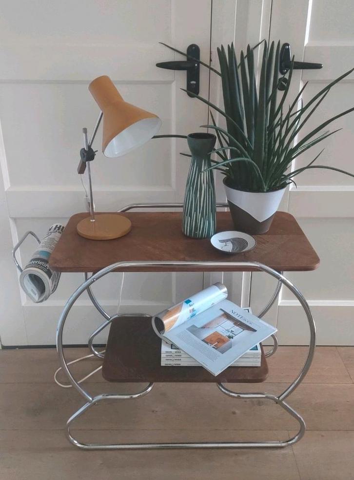 Vintage bijzettafel sidetable tafel plantentafel chroom, Huis en Inrichting, Woonaccessoires | Krantenbakken en Lectuurbakken