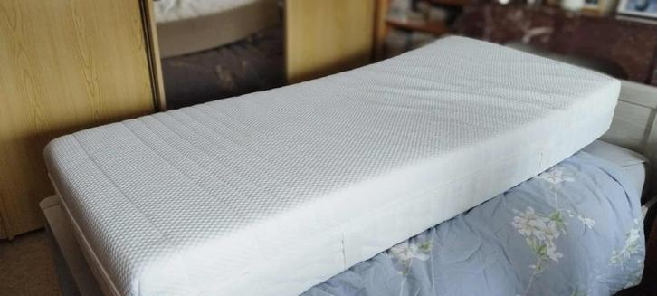Matras 90x200 ikea anneland, Huis en Inrichting, Slaapkamer | Matrassen en Bedbodems, Zo goed als nieuw, Matras, 90 cm, 200 cm