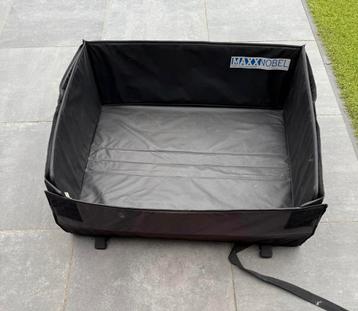 Auto beschermingsbox opvouwbaar beschikbaar voor biedingen