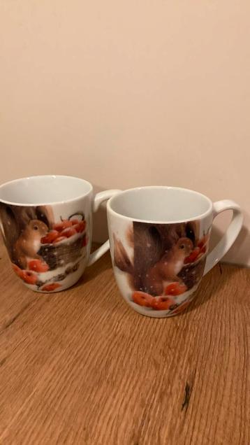 Marjolein Bastin 2 x mok met eekhoorn herfst beschikbaar voor biedingen