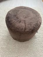 Nieuwe taupe poef 40 cm hoog en 49 cm diep, Ophalen of Verzenden, Zo goed als nieuw, Rond, Minder dan 50 cm