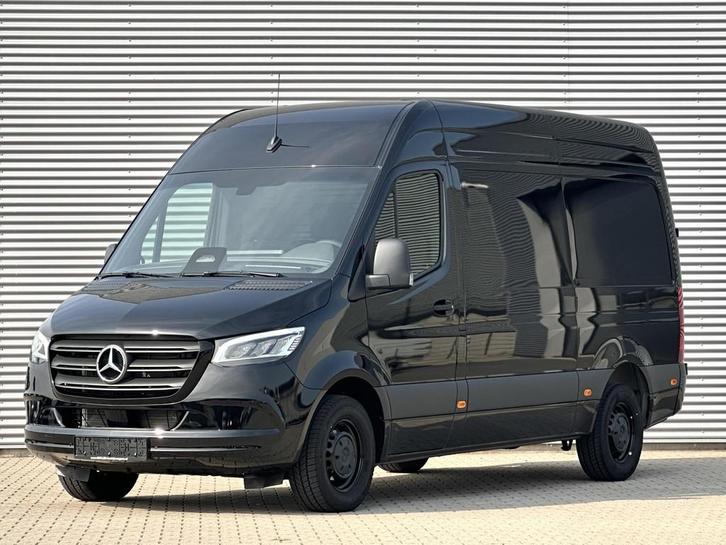 Mercedes-Benz Sprinter 317 CDI L2 Automaat|LED|MBUX|170pk NI, Auto's, Bestelauto's, Bedrijf, Te koop, ABS, Achteruitrijcamera