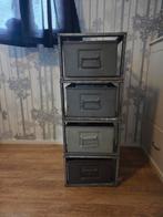 Stapelbare kratten in legerstijl, Huis en Inrichting, Minder dan 50 cm, Gebruikt, Ophalen of Verzenden, 3 of 4 laden