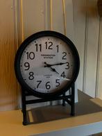 Landelijke klok, Huis en Inrichting, Woonaccessoires | Klokken, Ophalen of Verzenden, Zo goed als nieuw, Staande klok