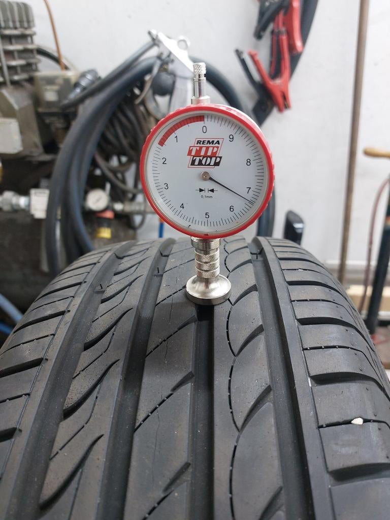 2x 205 40 17 banden dot 01 22, Ophalen