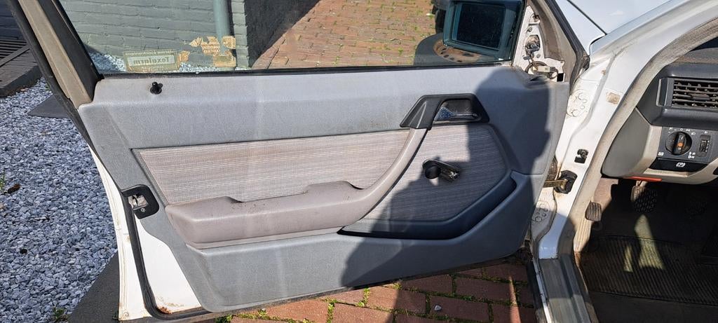 Intereurdelen van mercedes w124 1985 tot 1989, Ophalen of Verzenden