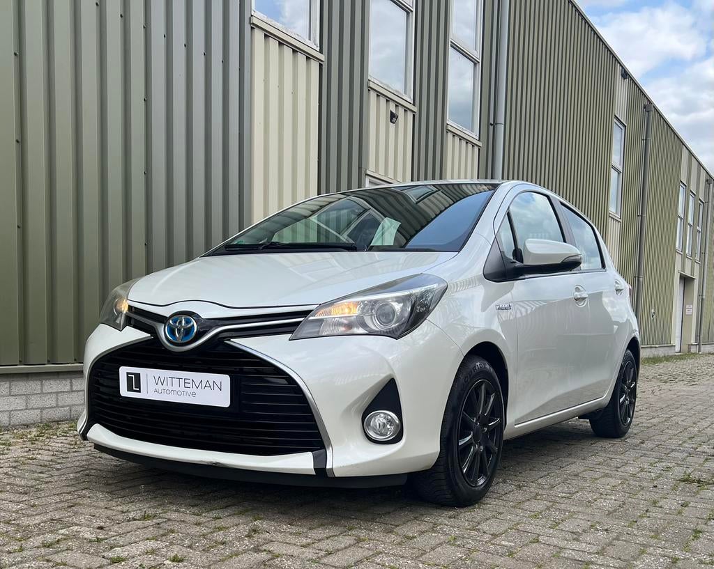 Toyota Yaris Hybrid 2015 parelmoer wit Alu velgen nette auto, Stof, Wit, Bedrijf, Hybride Elektrisch/Benzine