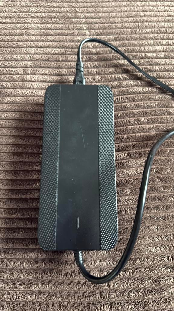Originele Doppio oplader 48V Li-ion e-bike, Ophalen of Verzenden, Gebruikt