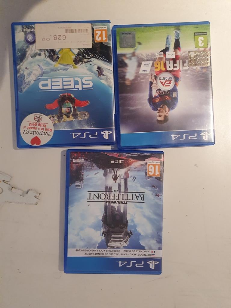 3 playstation 4 games, 1 speler, Ophalen