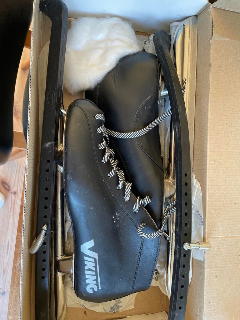 Viking Noren schaatsen maat 41, Sport en Fitness, Schaatsen, Ophalen, Gebruikt, Noren, Viking