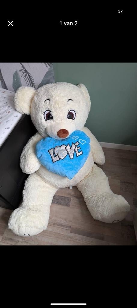 Grote knuffelbeer met hart - 1 meter, Beer, Ophalen of Verzenden, Zo goed als nieuw, Met kleding of accessoire
