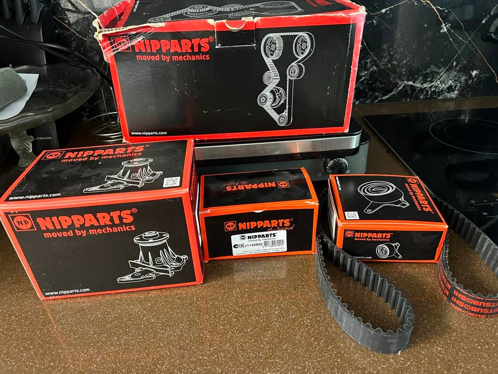 Nipparts Gates distributieriem set met waterpomp, Auto-onderdelen, Ophalen of Verzenden, Nieuw, Universele onderdelen