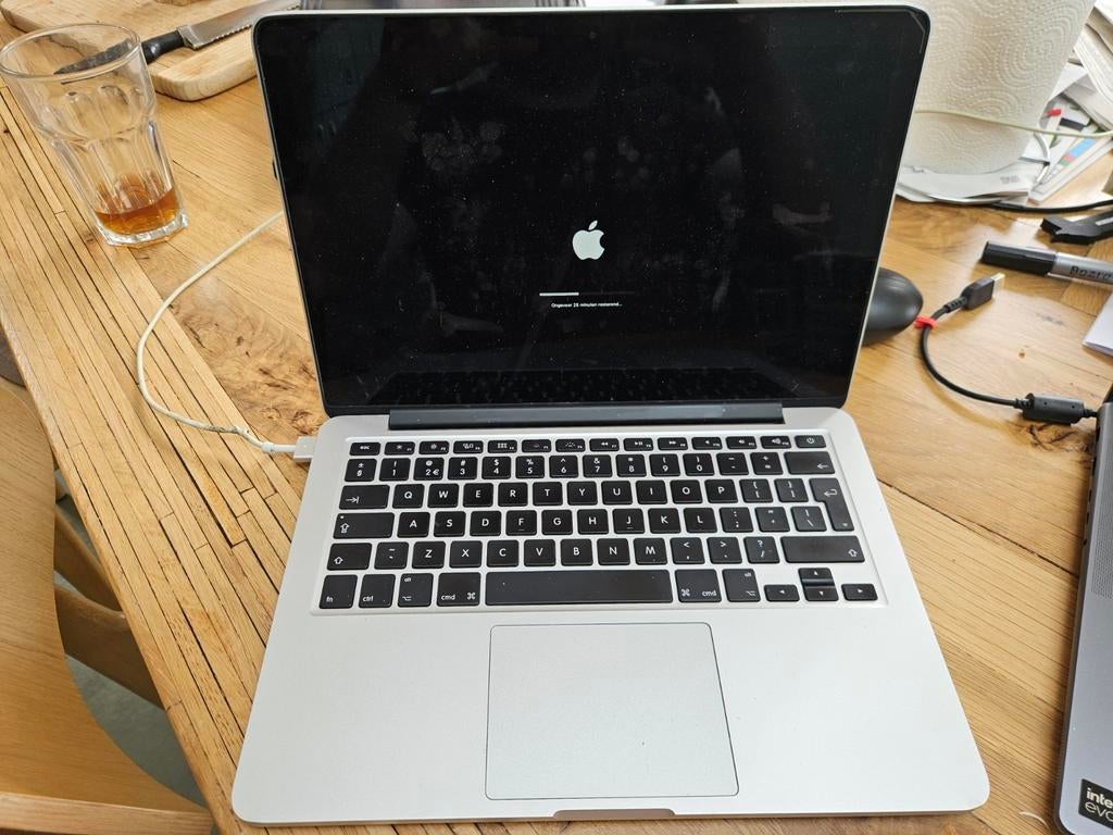 MacBook Pro A1502 - Goede staat, kleine deukjes, Computers en Software, Apple Macbooks, Ophalen of Verzenden