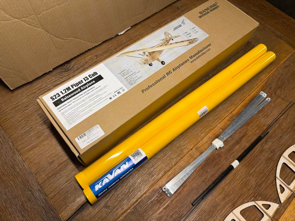 Dancing Wing Hobby Piper Cub 1.2m Kit, Ophalen of Verzenden, Gebruikt, Elektro