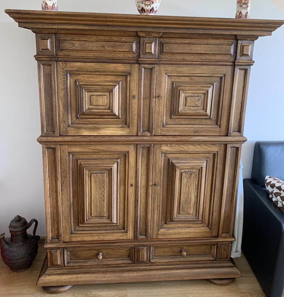massief eiken kussenkast, Antiek en Kunst, Ophalen