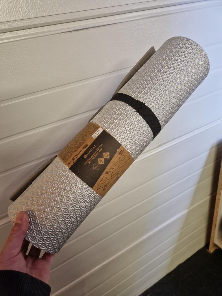 FORCLAZ Matras schuim MT 100 - 1-persoons slaapmat, Ophalen of Verzenden