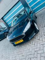 Ford Focus 1.0 Ecoboost 100pk 2015 Zwart Benzine top staat!, Auto's, Stof, Zwart, 100 pk, Zwart