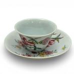 Chinees porseleinen famille rose kop-en-schotel, Antiek en Kunst, Antiek | Porselein, Ophalen of Verzenden