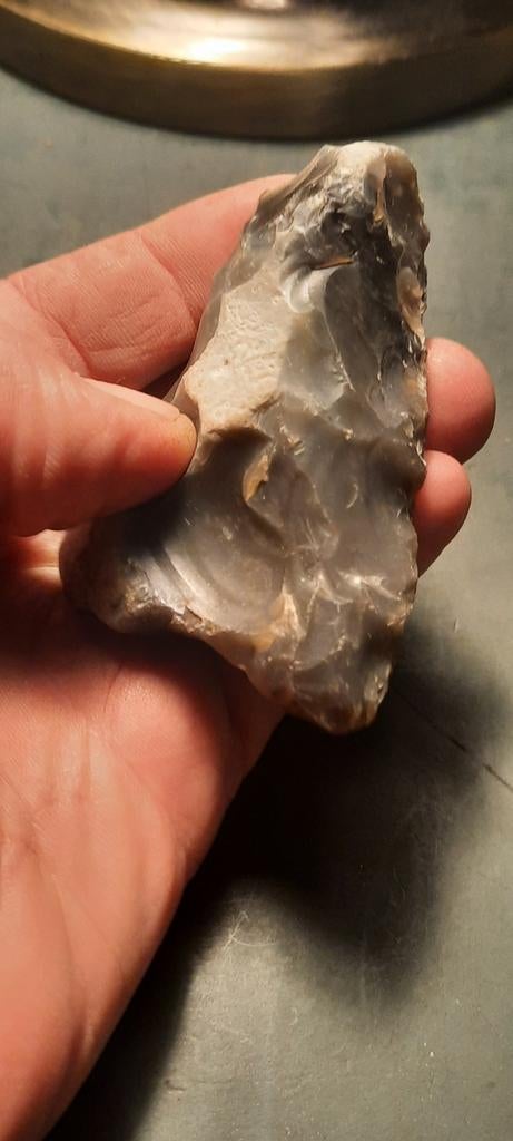 Kernbijl Neanderthaler, Verzamelen, Mineralen en Fossielen, Ophalen of Verzenden