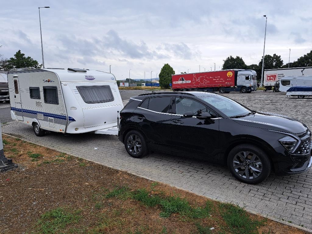 Hobby de Luxe 440 SF met mover bj 2006, Caravans en Kamperen, Hobby, Koelkast, Dwarsbed, Treinzit