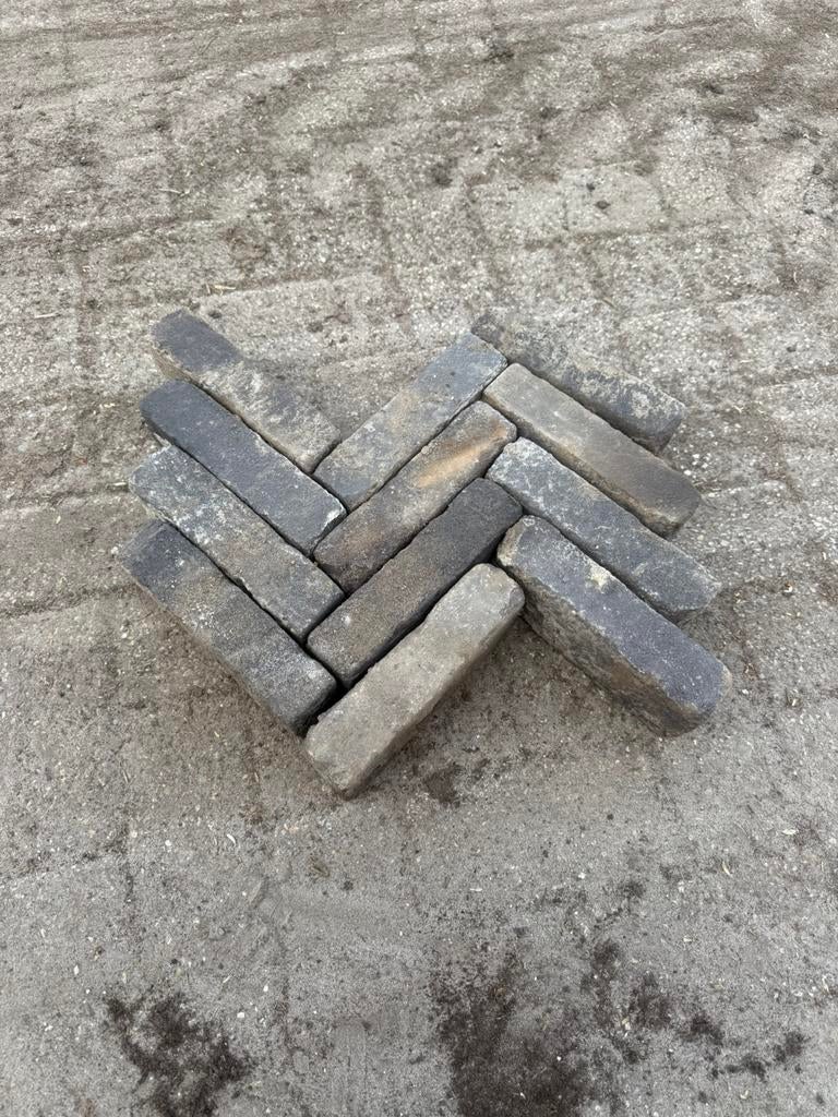 +- 30m2 gebakken klinkers (waal formaat), Ophalen, Zo goed als nieuw, Klinkers